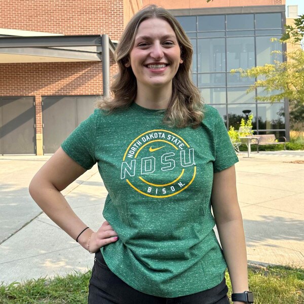green tshirt ladies
